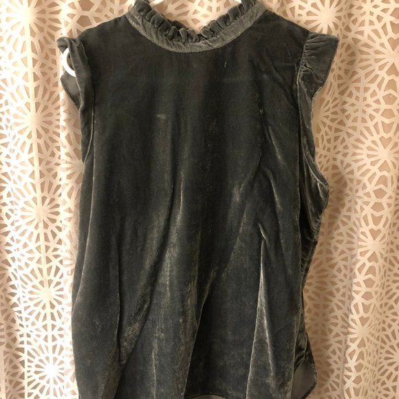 NWOT LOFT- Velvet Ruffle Flutter Shell - Picture 2 of 4